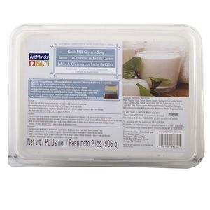 Goat milk melt and pour